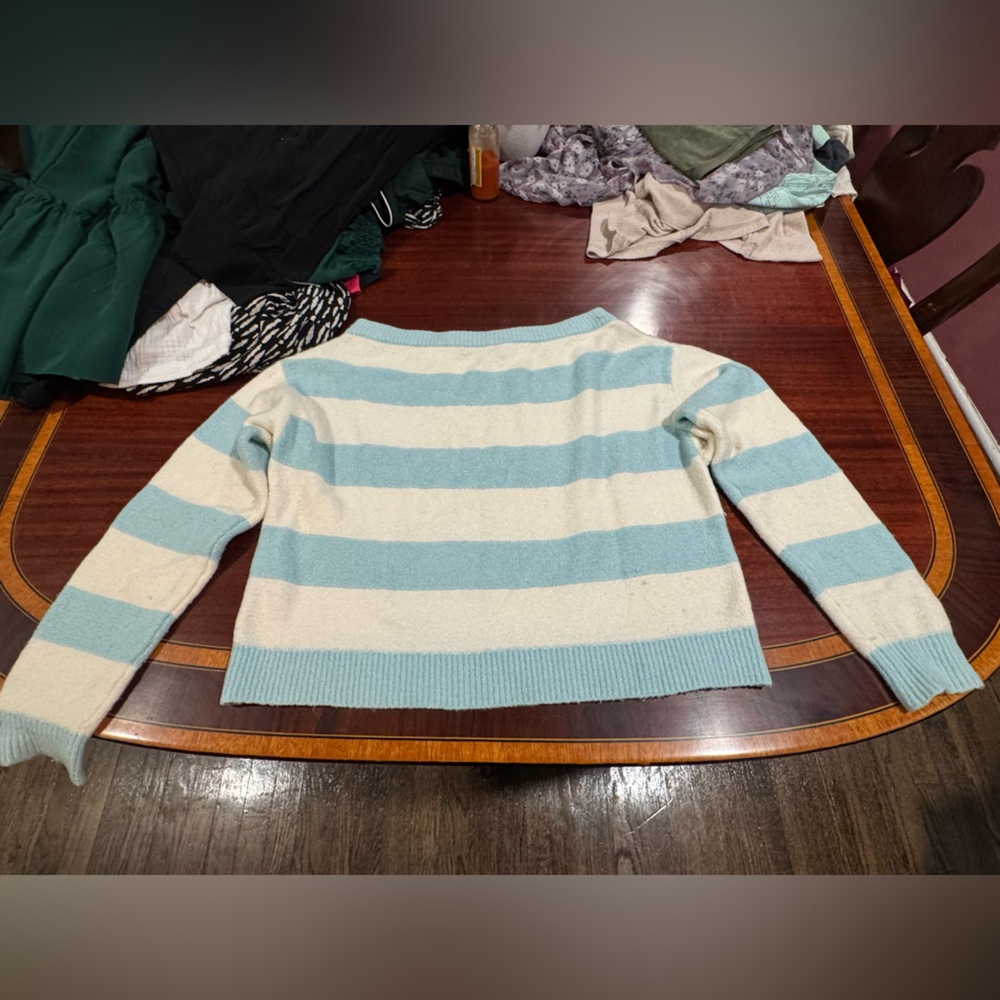 Alice + Olivia Blue and Cream Off-the-Shoulder Sweater